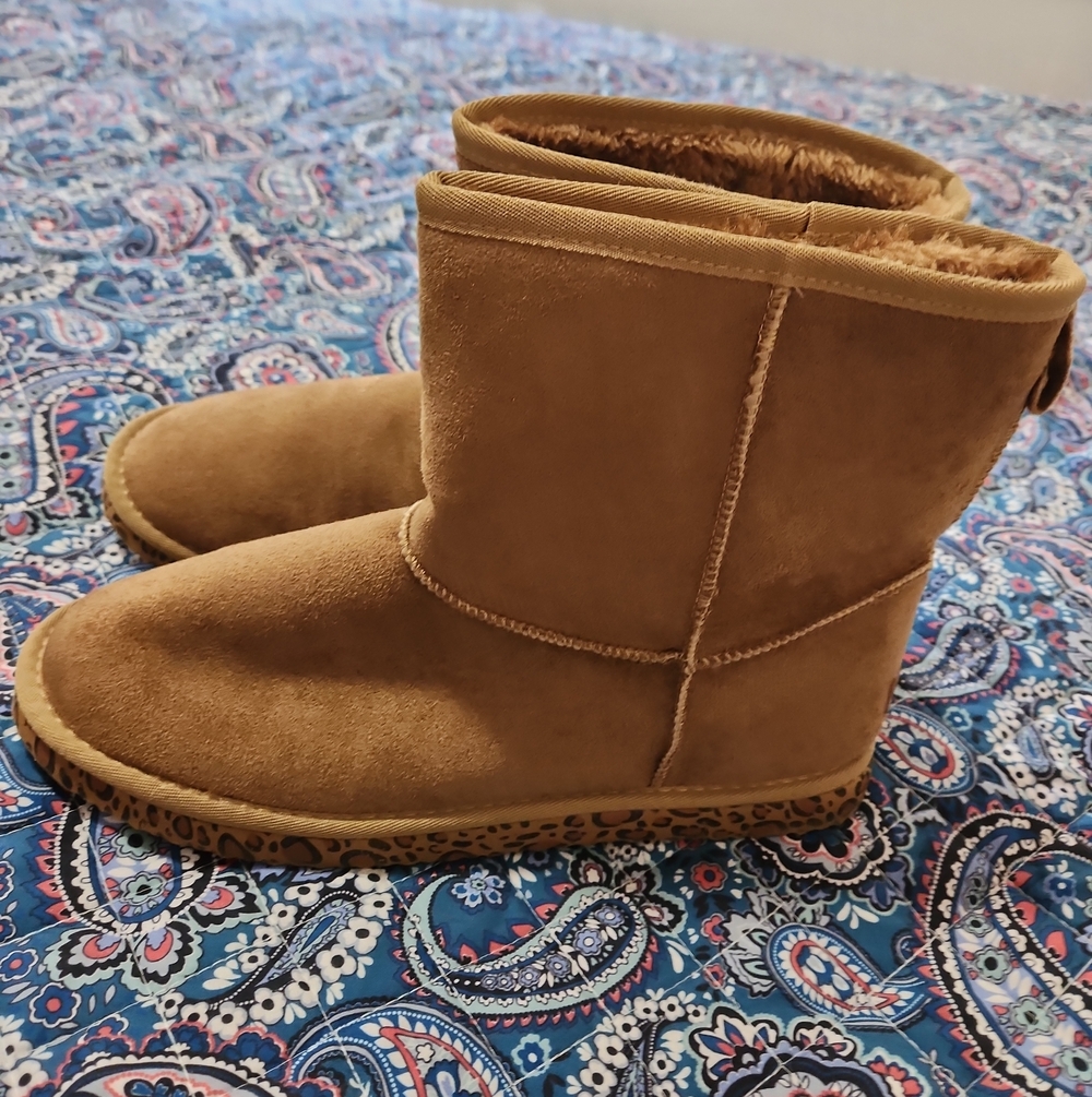Marleylilly Faux Fur Lined Winter Boot - Tan